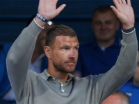 O NJEMU BRUJI NJEMAČKA: Edin Džeko napušta Fiorentinu, stiže bez obeštećenja...