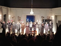 KULTUROM PROTIV VUČIĆA: Nakon predstave u Beogradu, ovacije za potez glumačke ekipe, među njima i glumica iz Trebinja...