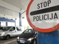 DRAMA U STANICI GRANIČNE POLICIJE: Preminuo muškarac koji je zaustavljen u saobraćaju i priveden zbog sumnje na vožnju pod uticajem droga