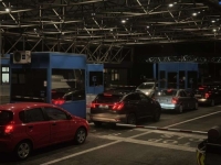 BUDITE STRPLJIVI: Kolone vozila na izlazu iz BiH prema Hrvatskoj