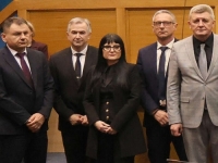 NACIONALNOST KAO HOBI: Ministarka Ignjatović dovela u pitanje ustavnost nove Minićeve vlade? (VIDEO)