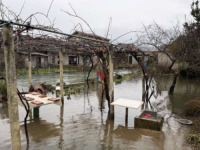 DRAMATIČNO STANJE NA PODRUČJU OPĆINE JABLANICA: Izlijevanje vode ugrozilo kuću, odron u Glodnici