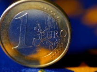 RADIJE BI SE VRATILI KUNI: Samo 38 posto Hrvata vjeruje da je okretanje euru bila dobra opcija