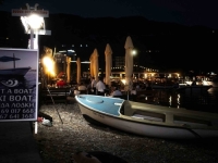 SJAJNA IDEJA DOŽIVJELA FIJASKO: Oko 600 dronova palo u more (VIDEO)