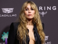 ZABORAVITE HALJINE: Miley Cyrus sve zasjenila u klasiku koji ruši modna pravila (FOTO)
