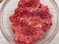 OPASNE BAKTERIJE U FAŠIRANOM MESU: Više od 400 uzoraka mesa u BiH palo na analizama!