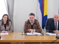 KOŠARAC SA EKSPERTIMA I ADVOKATIMA NA SASTANKU U SARAJEVU: BiH odlučna u namjeri da spriječi nuklearnu deponiju na samoj granici