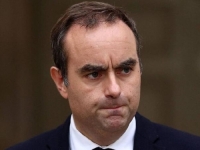 POLITIČKI TITAN ILI SRETNIK: Francuski premijer preživio frontalni udar udružene opozicije