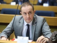 U ENTITETSKOJ SKUPŠTINI SIJEVA NA SVE STRANE, VARNICE IZMEĐU CVIJANOVIĆ I BODIROGE: Ko je izdajnik, a ko patriota