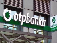 STRAVIČNA PREVARA U BANCI: Službenik privrednicima pomagao da dobiju kredite, pronašli mu novac i zlato vrijedno pola miliona eura