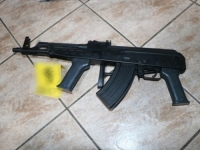 GDJE JE OVAJ KRENUO: U autobusu bh. registracija pronađena puška, municija, bombe...