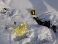 POLICIJA U BH. GRADU UHAPSILA PET MLAĐIH OSOBA ZBOG RAZBOJNIŠTVA: Radniku na benzinskoj pumpi prijetili pištoljem