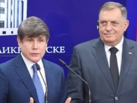 LOBISTIČKI ŠAH-MAT: Dodik kupio povratak u SAD, dok bh. patriote 'brane' državu s Baščaršije