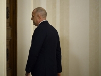 I TO JE MOGUĆE NA BALKANU: Predsjednik države podnio ostavku, zatražio oprost od građana...