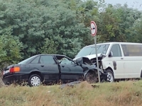 U SUDARU S POGREBNIM KOLIMA POGINULO DVOJE: Poseban tim vještaka mora da se izjasni o uzroku stravične nesreće