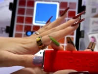 ZABORAVITE KLASIČNI LAK ZA NOKTE: Ovi pametni nokti mijenjaju boju kako želite