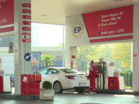 PUMPE SE PRAZNE, NAROD U STRAHU: Redovi širom Crne Gore, vlada apeluje na razum