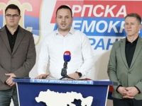 OPASNE OPTUŽBE: SNSD i SP na udaru zbog 100.000 KM nestalih iz budžeta