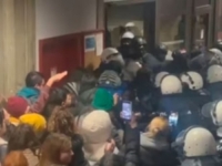 SPECIJALCI UPALI NA FILOZOFSKI FAKULTET: Tuku studente, Vučić se obračunava sa djecom (VIDEO)