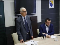 PORUKA S TRIBINE VKBI 'SVESRPSKI SABOR - UDAR NA USTAVNI POREDAK BiH': 'Sami sebi kopaju jamu'