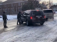 UZNEMIRUJUĆI PRIZORI: Agent američke službe za imigraciju ubio ženu u Mineapolissu