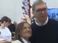 SKANDAL U BEOGRADU: Aleksandar Vučić u zagrljaju sa osuđenim ubicom, video otkriva sve...