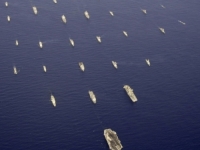 TRESE SE TEHERAN: Američka flota opkolila Iran – Čeka se samo Trumpov 'DA'!