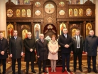 ZAKLINJANJE U PRAVOSLAVNOJ CRKVI: Koliko dobra donose bošnjački i hrvatski ministri u RS-u svome narodu (VIDEO)