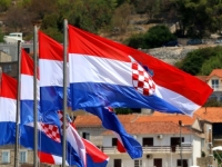 HRVATSKA VLADA UVODI OŠTRE MJERE: Ko ne zna hrvatski jezik, neće moći raditi