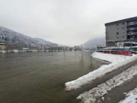 DOK SE OBILJEŽAVA NEUSTAVNI 9. JANUAR: U jednom dijelu RS-a građani bez struje i vode danima