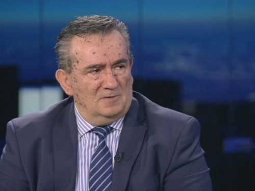 HRVATSKI VOJNI ANALITIČAR BRUTALNO ISKREN: 'Napad na Grenland značio bi trenutni opoziv američkog predsjednika'