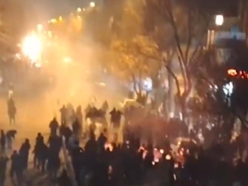 ZASTRAŠUJUĆE SNIMKE IZ IRANA: Najmanje 12.000 demonstranata likvidirano, najveće ubistvo u savremenoj povijesti zemlje...