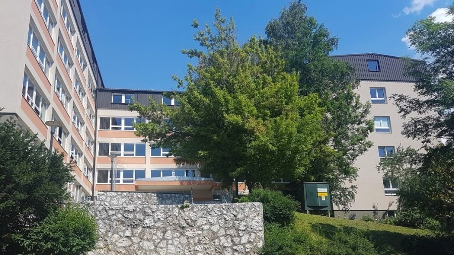 ALARMANTNO NA STOMATOLOŠKOM FAKULTETU U SARAJEVU: Uposlenici obustavljaju rad danas u 10 sati