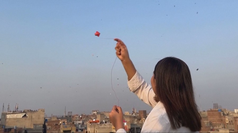 NAKON SKORO DVIJE DECENIJE: Svi ponovno uživaju u festivalu zmajeva...