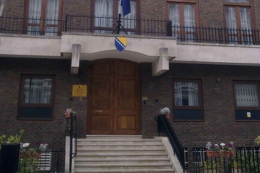 KOLIKO ZARAĐUJU PREDSTAVNICI BiH: Objavljen spisak osnovice plaća bh. ambasadora i konzula u Evropi i svijetu
