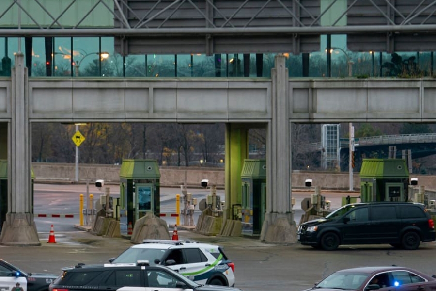 PROCURILI STRAVIČNI DETALJI MASAKRA U SREDNJOJ ŠKOLI: Ubio majku i polubrata prije nego što je usmrtio još šest osoba, među žrtvama i djevojčica...