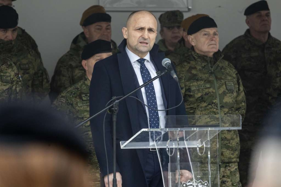 VUČIĆU STIGAO ODGOVOR IZ BRUXELLESA: Hrvatski ministar odbrane uoči sastanka NATO saveza...