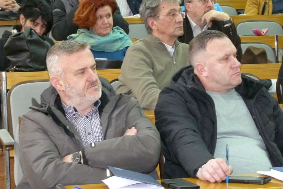 RADNICI NA RUBU EGZISTENCIJE: Sindikat Nove Željezare Zenica traži hitnu reakciju Borjane Krišto, a poseban problem predstavlja...