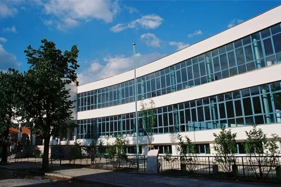 HITAN APEL: 15-godišnjem Darisu Dizdareviću do ponedjeljka potrebno je 248.000 eura za operaciju