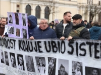 EMOTIVNI GOVOR OCA UBIJENOG DJEČAKA: Za smrt sina sistem me kaznio sa 9.000 maraka, a iz ruksaka mrtvog djeteta su ukrali novac