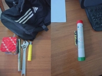 MEĐU NJIMA I ČETIRI MALOLJETNIKA: Sarajevska policija privela pet osoba na protestima, pogledajte šta im je oduzeto