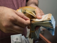 OVO SU MINIMALNE PLATE U EVROPSKOJ UNIJI: Nekima sjedaju hiljade eura