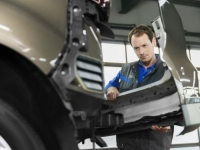 FORD IMA SJAJNE VIJESTI: Značajno snižavaju cijene originalnih dijelova za starija vozila, evo koji modeli su u pitanju...