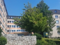 ALARMANTNO NA STOMATOLOŠKOM FAKULTETU U SARAJEVU: Uposlenici obustavljaju rad danas u 10 sati