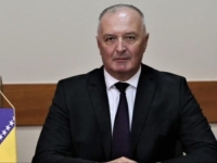 ZUKAN HELEZ BURNO REAGOVAO: 'Laž je da supruga Nikšića i Dizdara idu o trošku države u Saudijsku Arabiju, same će snositi troškove'