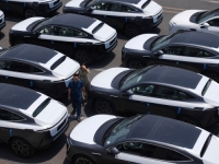 DONIJELI ODLUKU: Zabranili skrivene ručke na vratima električnih vozila