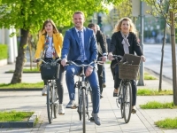 ŠTA GRAĐANI BANJALUKE MISLE O GRADONAČELNIKU: 'Umislio da je Trump; hitno mu nabaviti avion...'