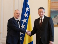 BEĆIROVIĆ RAZGOVARAO S RUGEOM: 'Značajan napredak BiH na putu ka članstvu u NATO'