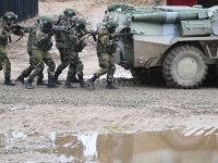 U TOKU MASOVNA MOBILIZACIJA: Stižu hitni pozivi u toku noći, rezervistima oduzimaju telefone i šalju ih tik uz NATO granicu