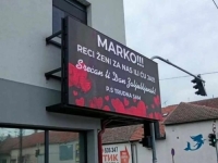 ZANIMLJIVA PORUKA NA BILBORDU NA DAN ZALJUBLJENIH: 'Marko reci ženi za nas ili ću ja, P.S. trudna sam'